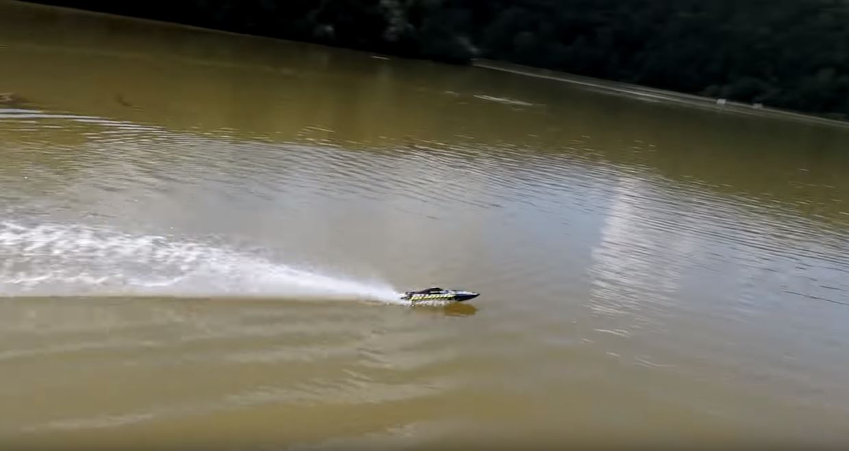 Best RC Boat For Rough Water Zallag